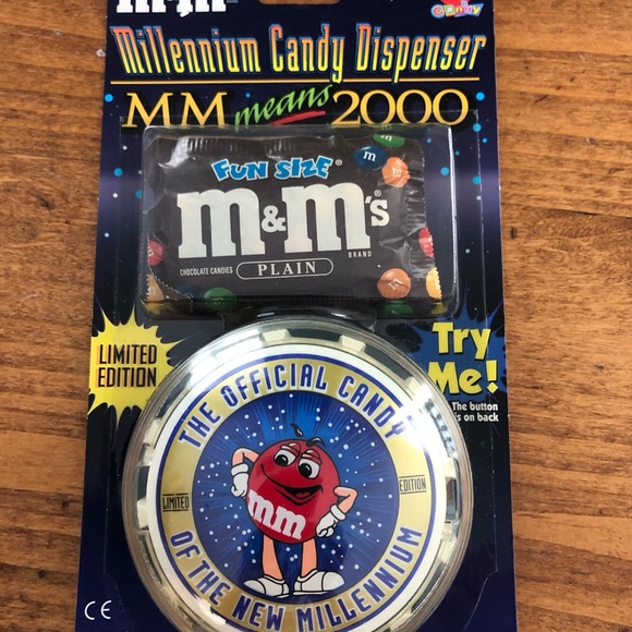 MAKE ME ON OFFER Millennium M&M candy despenser - Picture 2 of 4